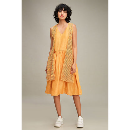 Soup by Sougat Paul Floral Applique Gathred Dress With Jacket (Set of 2)