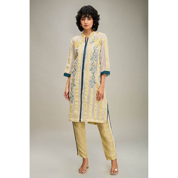 Soup by Sougat Paul Zinnia Applique Kurta and Pant (Set of 2)