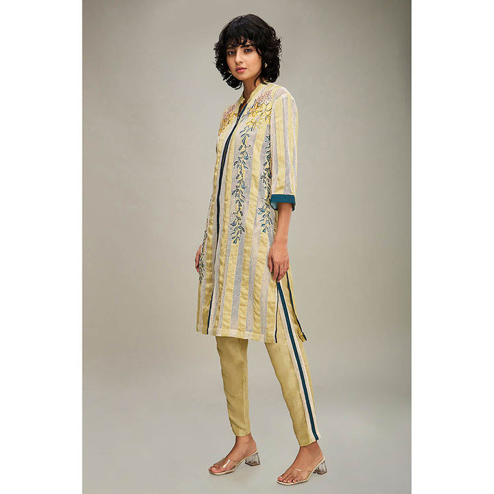 Soup by Sougat Paul Zinnia Applique Kurta and Pant (Set of 2)