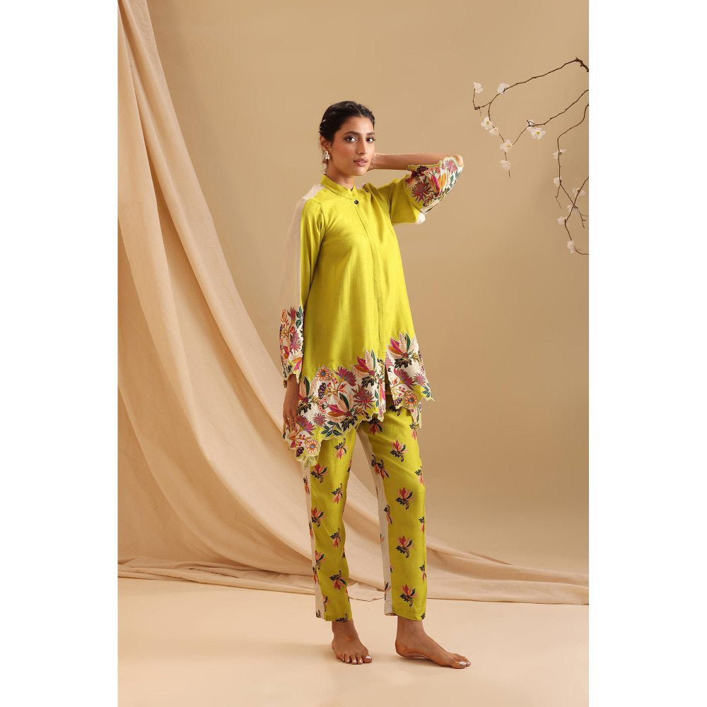 Soup by Sougat Paul Yellow Aarani Embroidered Co-Ord (Set of 2)