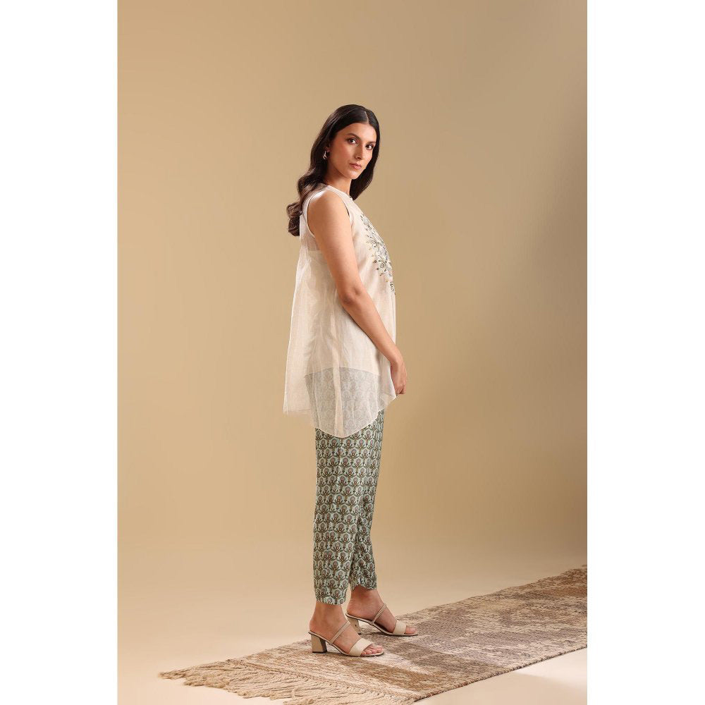 Soup by Sougat Paul Off White Eraya Applique Top with Pant (Set of 2)
