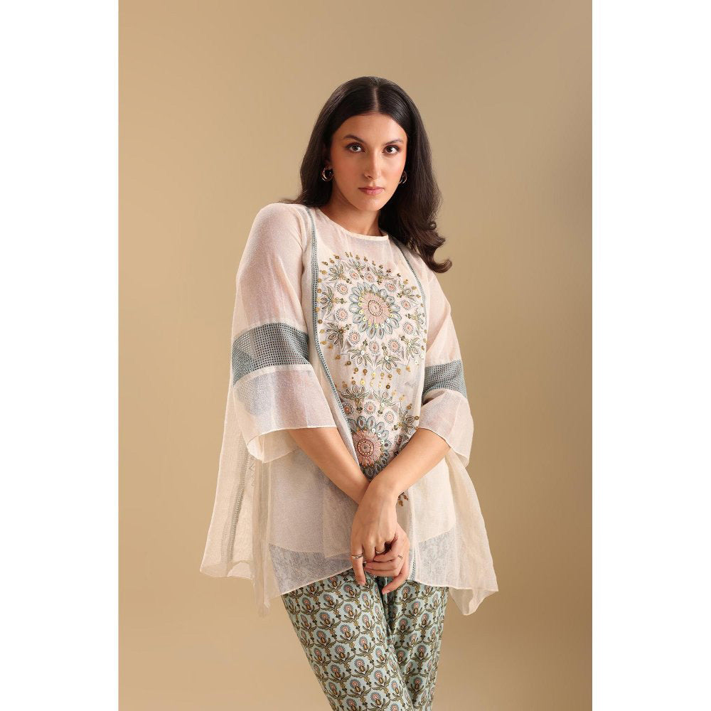 Soup by Sougat Paul Off White Eraya Applique Top with Pant (Set of 2)