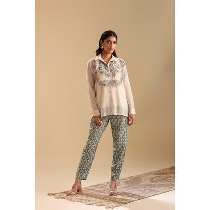 Soup by Sougat Paul Off White Earaya Applique Shirt with Pant (Set of 2)