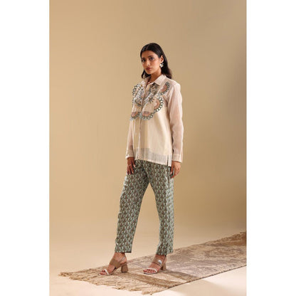 Soup by Sougat Paul Off White Earaya Applique Shirt with Pant (Set of 2)