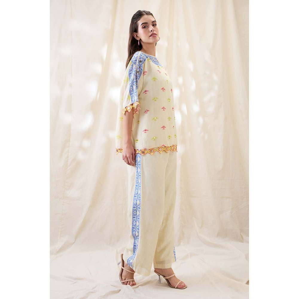 Soup by Sougat Paul Kitchra Appliqued Embellished Co-Ord (Set of 2)