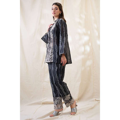 Soup by Sougat Paul Black Ravya Printed Co-Ord (Set of 2)