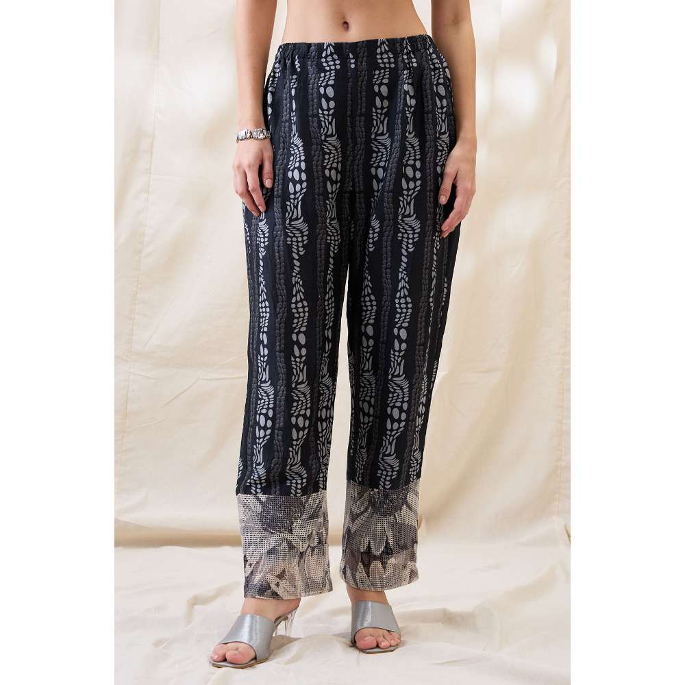 Soup by Sougat Paul Black Ravya Printed Co-Ord (Set of 2)