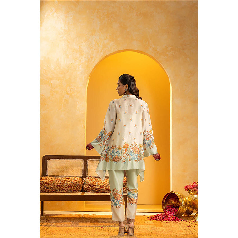 Soup by Sougat Paul Rangtara Off White Kurti and Pant