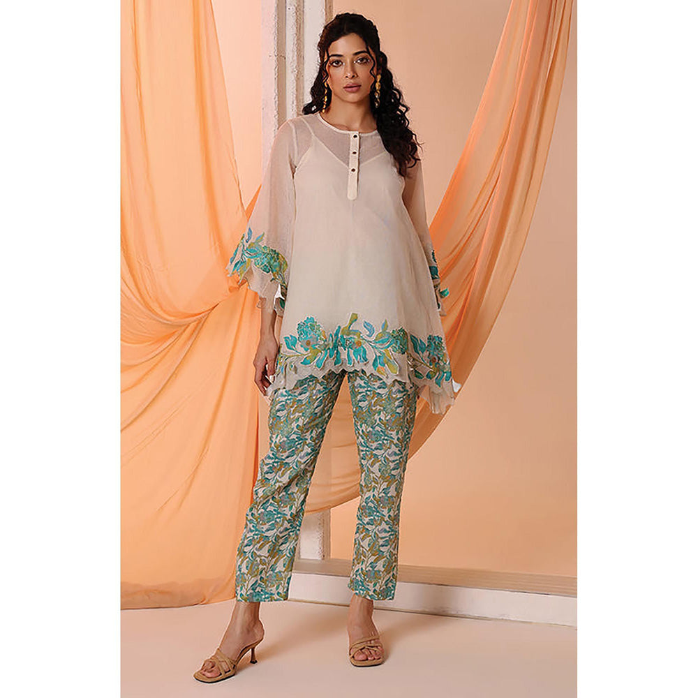 Soup by Sougat Paul Aarani Appliqued Off White Tunic with Pant