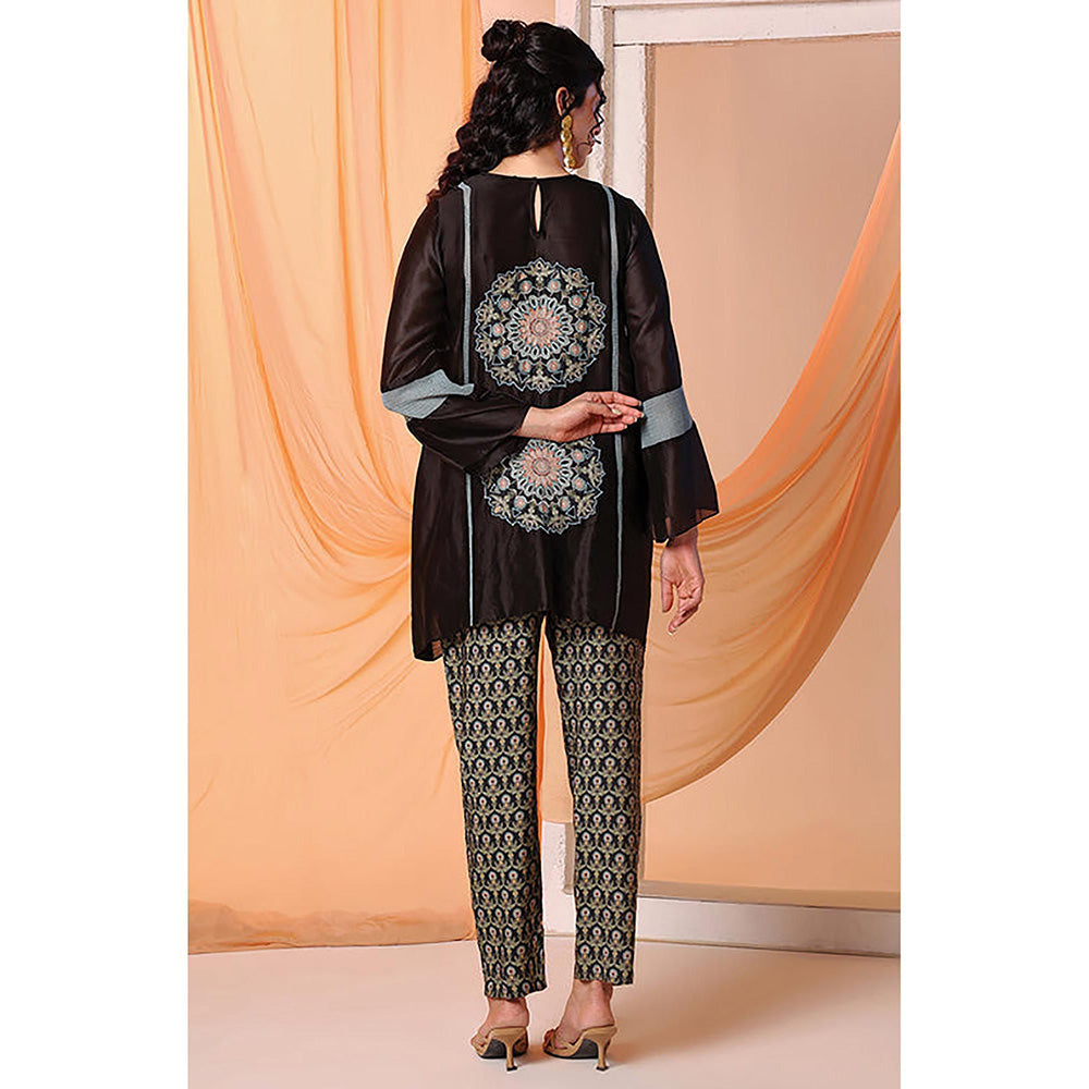 Soup by Sougat Paul Eraya Applique Asymmetric Co-Ord Set