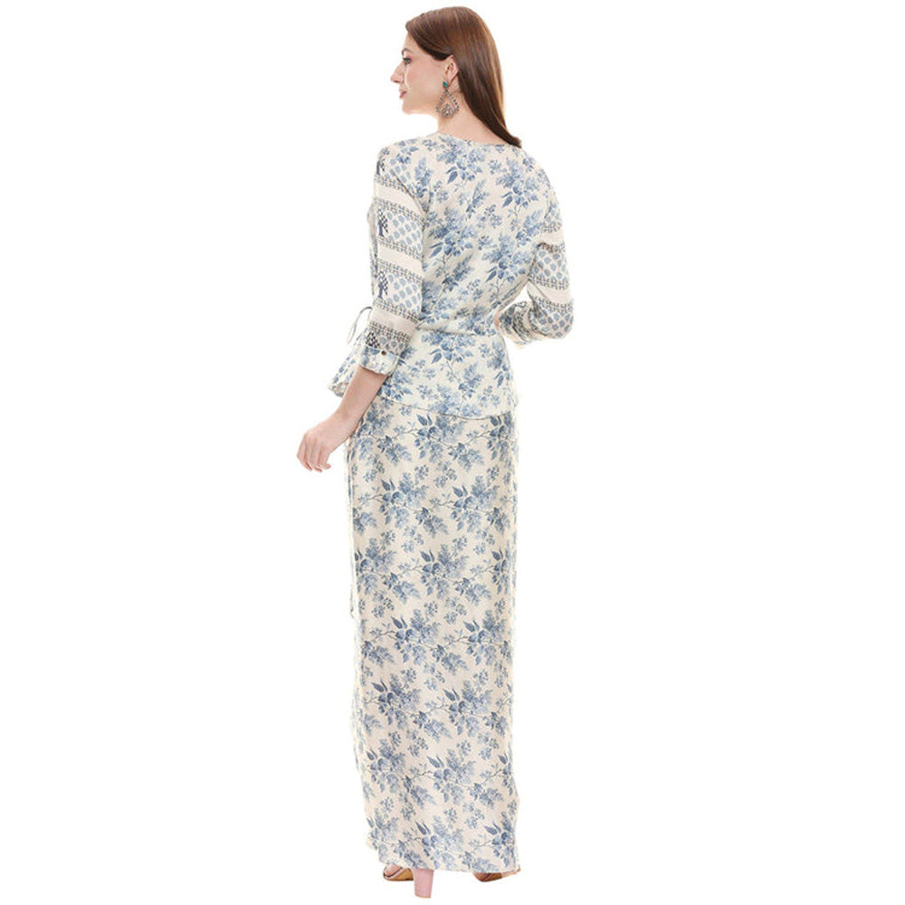 Soup by Sougat Paul Blue Round Neck Floral Three Fourth Sleeves Top with Skirt