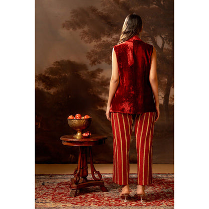 Soup by Sougat Paul Aarani Embroidered Red Co-Ord