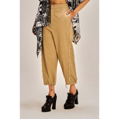 SPACE Kunafa Fray Edged Pant
