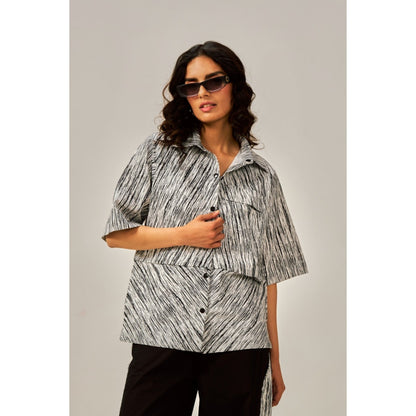 SPACE Ros Scribble Print Shirt