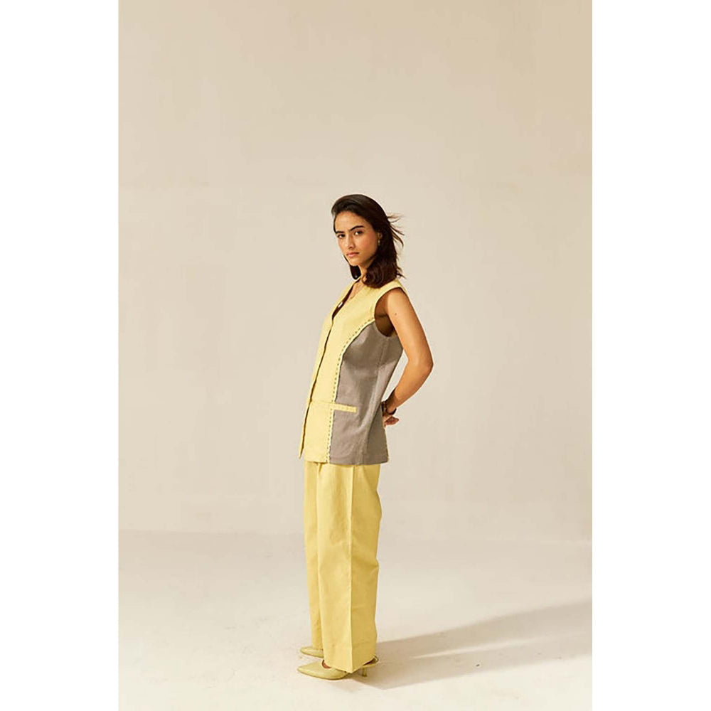SPACE Nun-Kun Two Piece Yellow Color Blocked Co-Ord Set