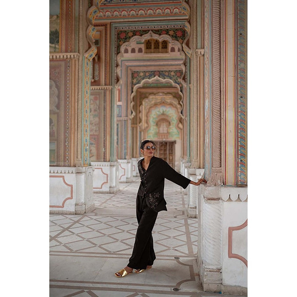 SPACE Oversized Kala Cotton Pataka Black Shirt & Pant
