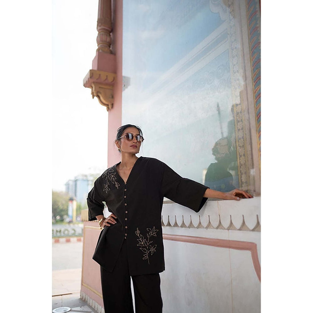 SPACE Oversized Kala Cotton Pataka Black Shirt & Pant