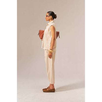 SPACE Oversized Kala Beige Cotton Sleeveless Shirt And Elasticated Pant