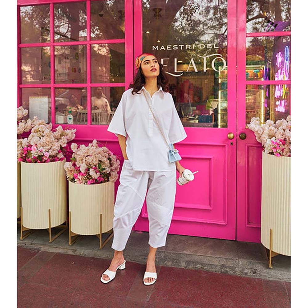 SPACE Ikigai White Top And Bag Pant