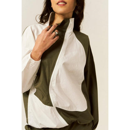 SPACE Olive Psi Colour Blocked Wind Sholder Shirt and Pant Set