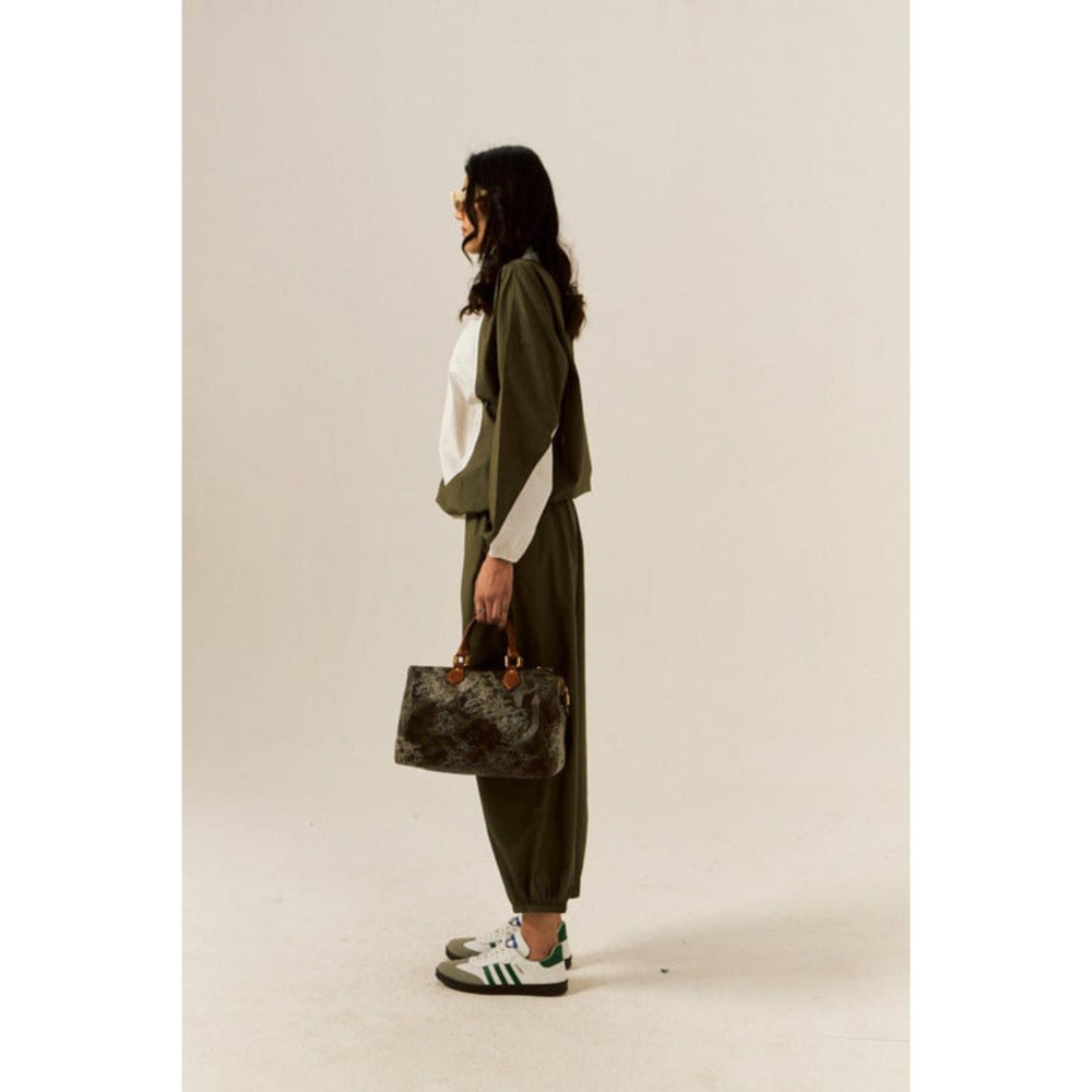 SPACE Olive Psi Colour Blocked Wind Sholder Shirt and Pant Set