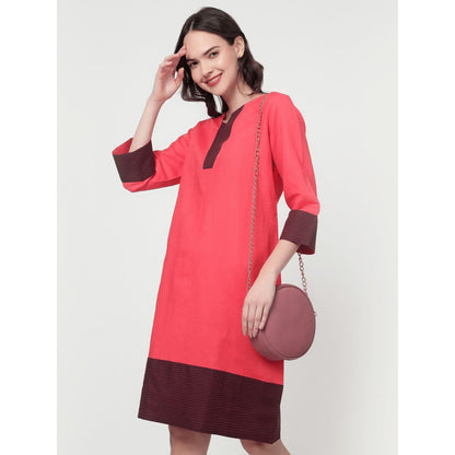 Spring Soul Pink Round Neck Knee-Length Dress