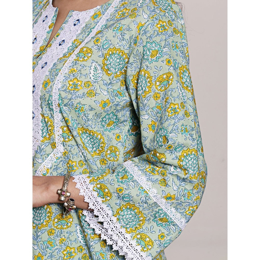 Spring Soul Block Printed Green Lace Detailing Kurta and Harem Pant (Set of 2)