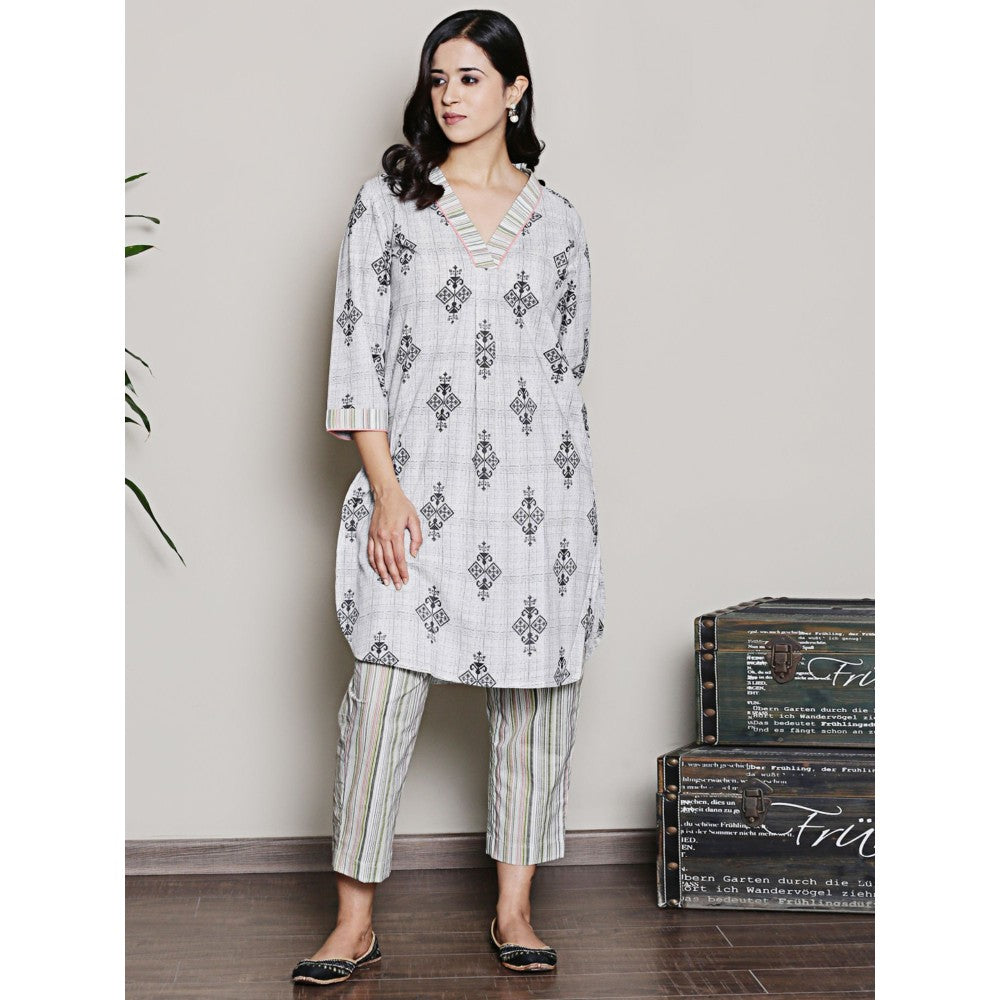 Spring Soul Printed Grey V-Neck Kurta with Pant (Set of 2)