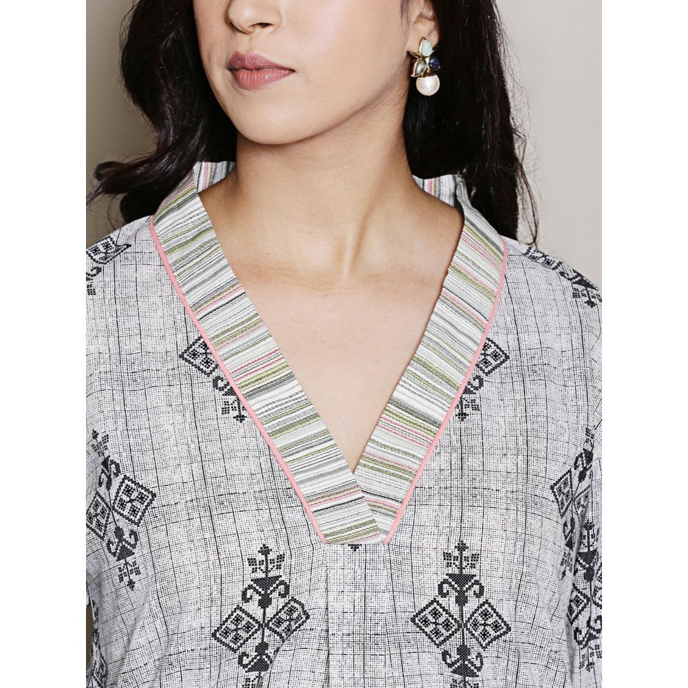 Spring Soul Printed Grey V-Neck Kurta with Pant (Set of 2)