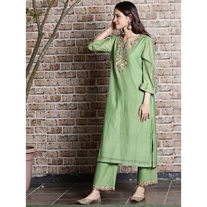 Spring Soul Green Chanderi Embroidered Kurta and Pant with Ombre Dupatta (Set of 3)