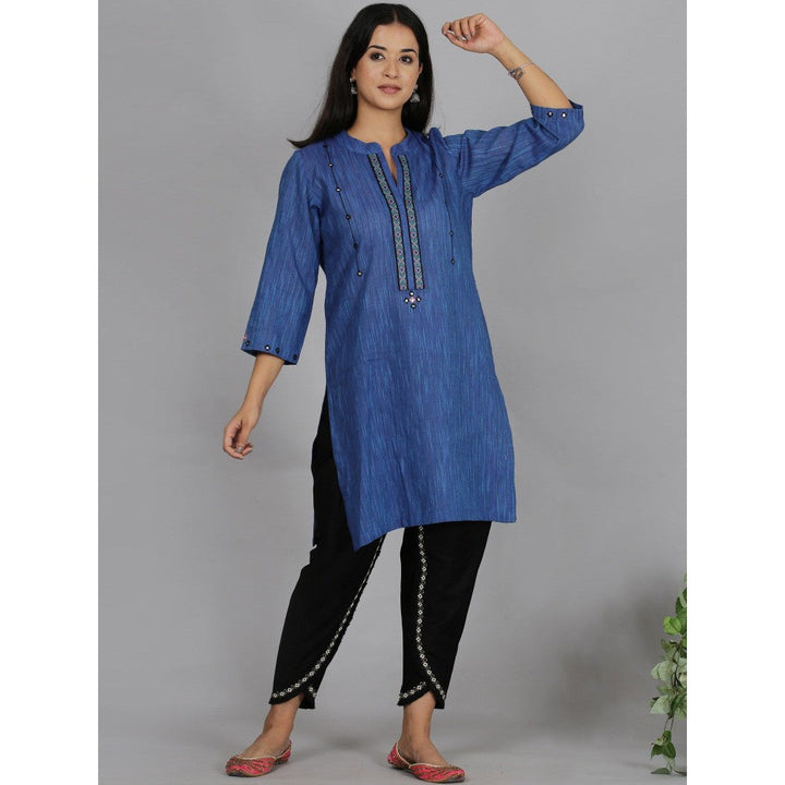 Spring Soul Blue Solid Kurta With Neck Detailing