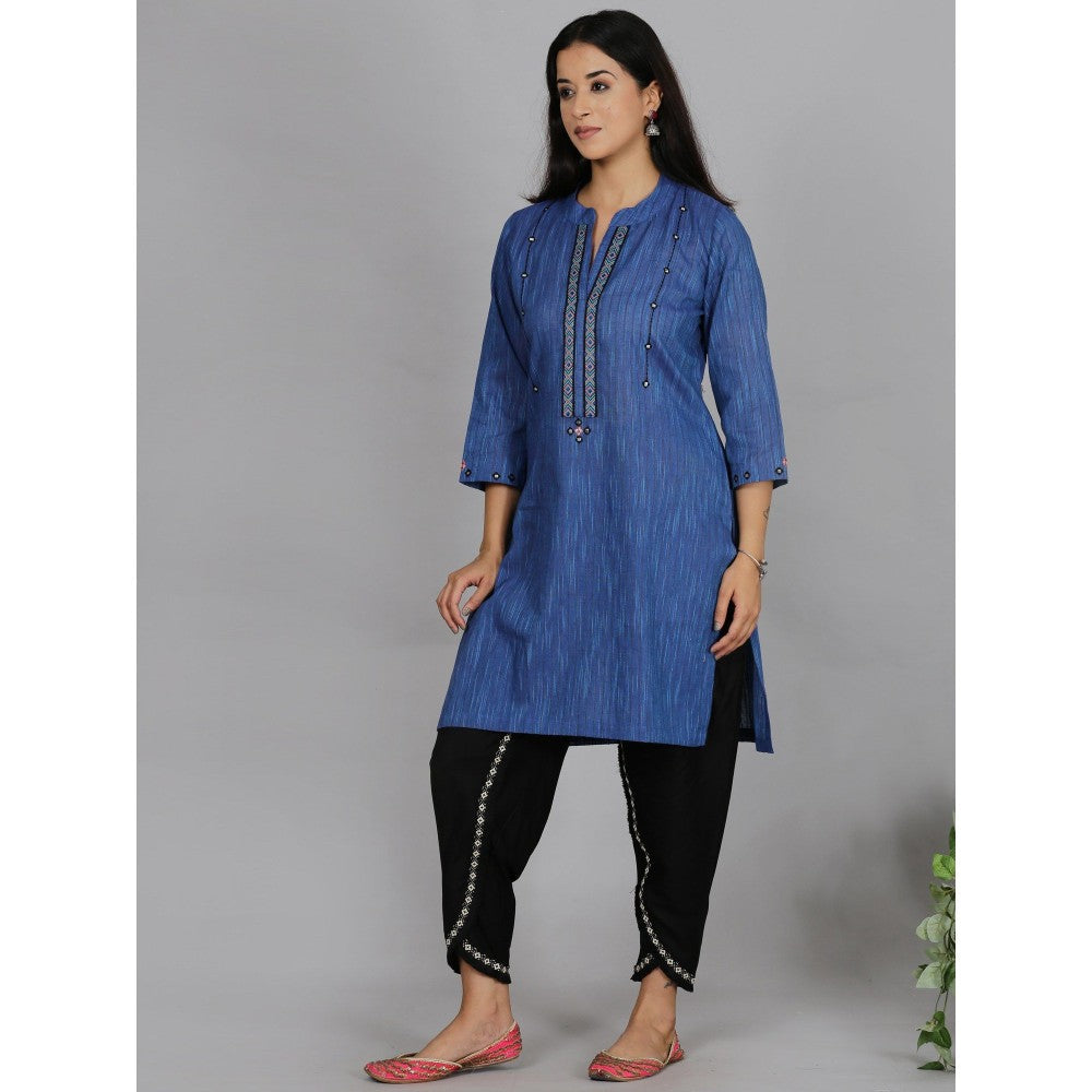 Spring Soul Blue Solid Kurta With Neck Detailing