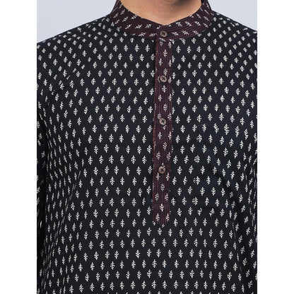 Spring Soul Black Cotton Full-Sleeves Band Collar Kurta In Comfort Fit