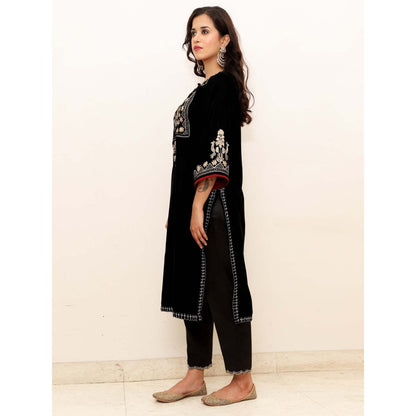Spring Soul Black Embroidered Velvet Kurta with Mashru Silk Pant (Set of 2)