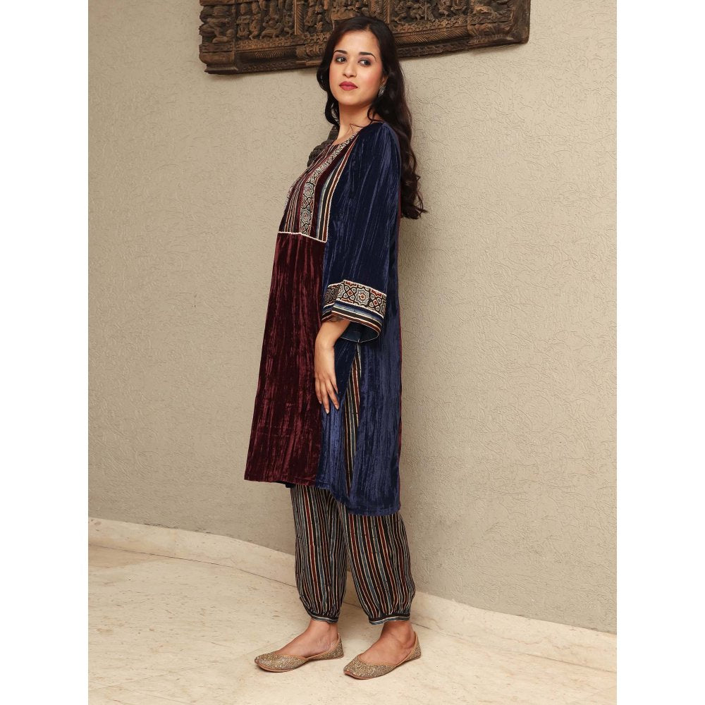 Spring Soul Colour Block Crushed Velvet Kurta with Stripe Harem Salwar Pant (Set of 2)