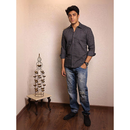Spring Soul Black Cotton Printed Full Sleeves Shirt