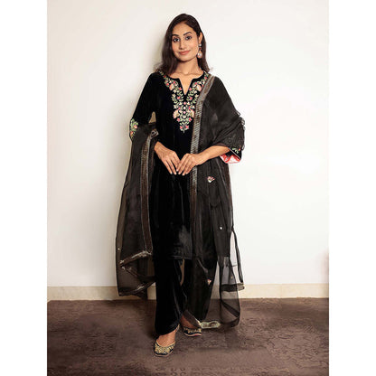Spring Soul Black Hand Embroidered Velvet Kurta With Salwar And Dupatta (Set of 3)