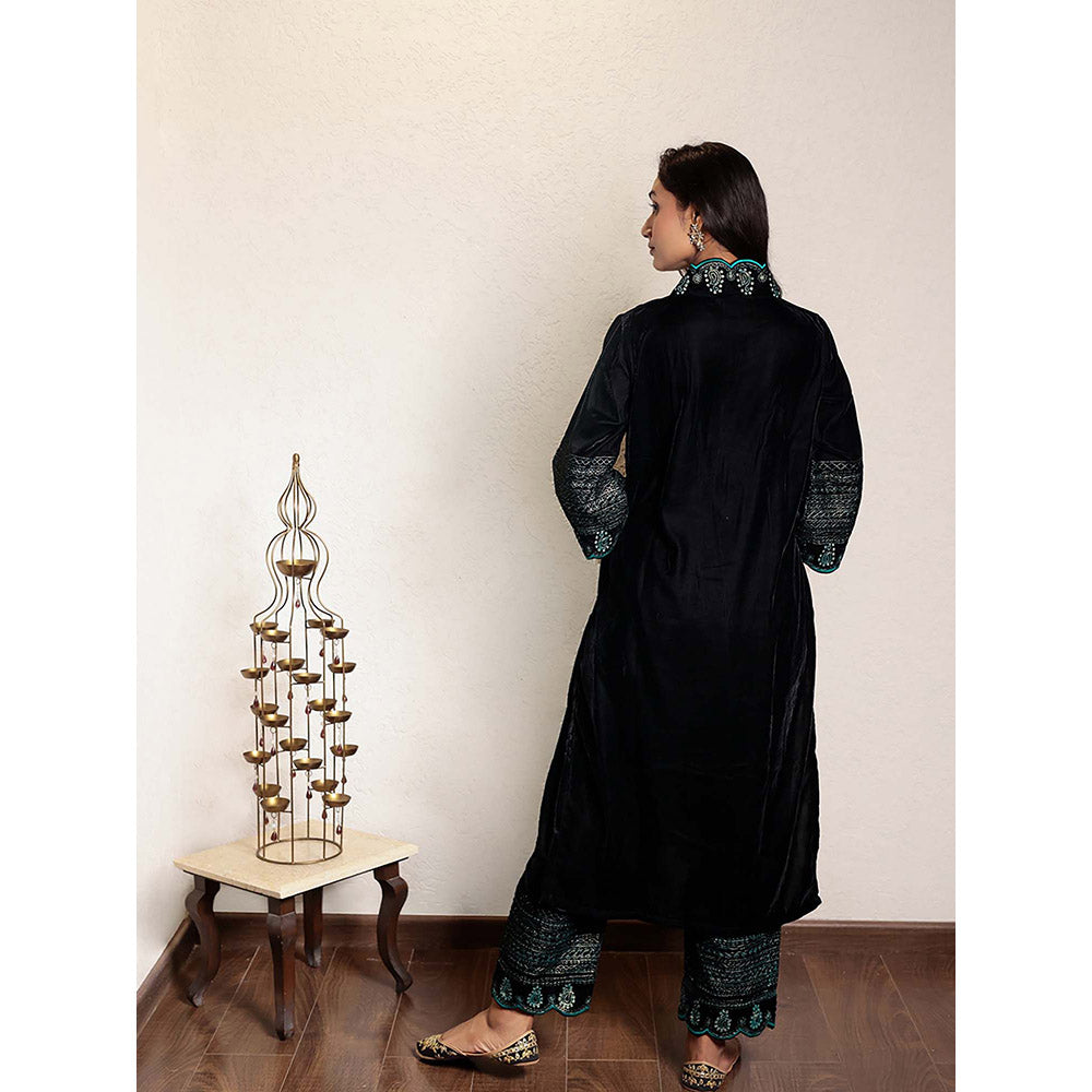 Spring Soul Black Embroidered Velvet Kurta With Pant (Set of 2)