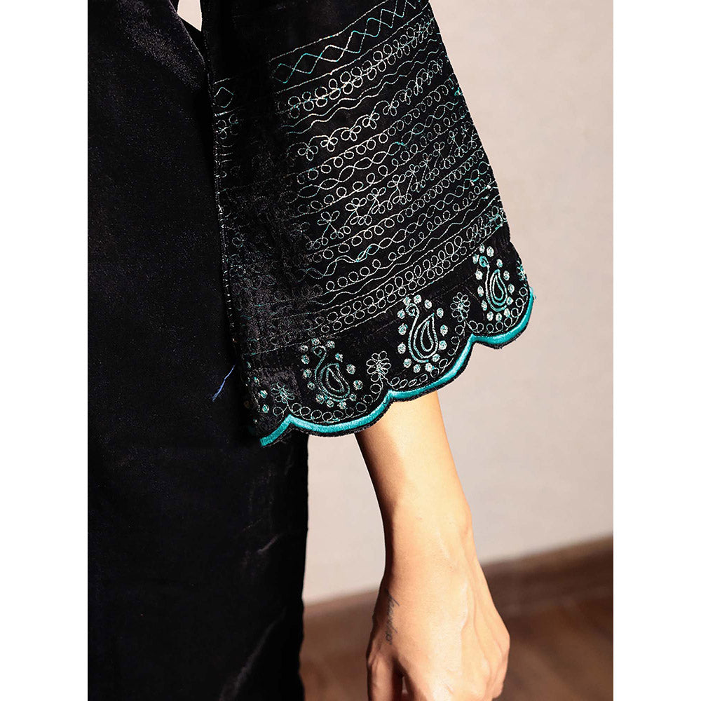 Spring Soul Black Embroidered Velvet Kurta With Pant (Set of 2)