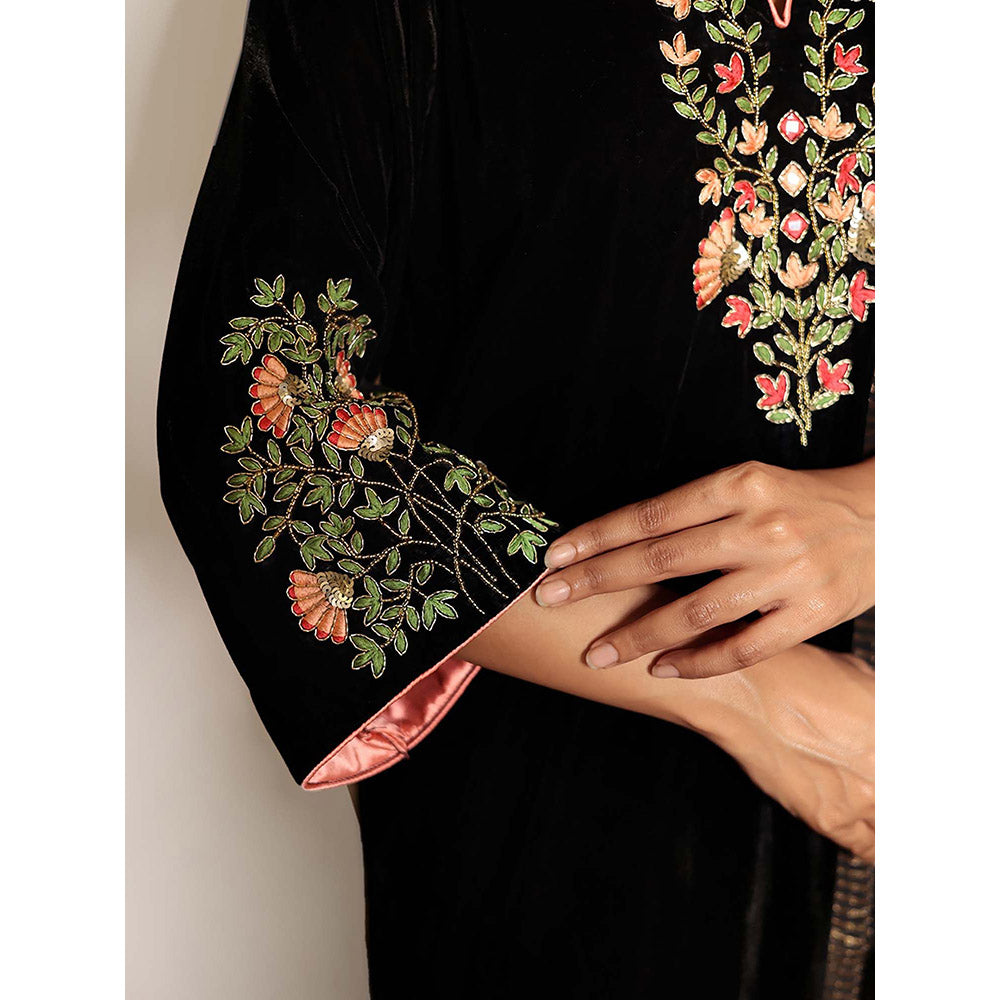 Spring Soul Black Hand Embroidered Velvet Kurta With Salwar (Set of 2)