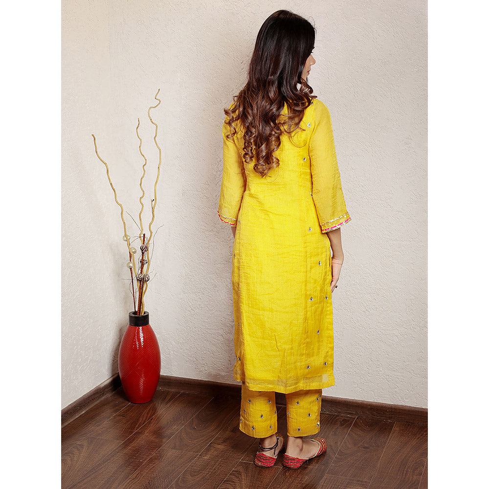 Spring Soul Yellow Tissue Hand Embroidered V-Neck Kurta and Pant with Dupatta (Set of 3)