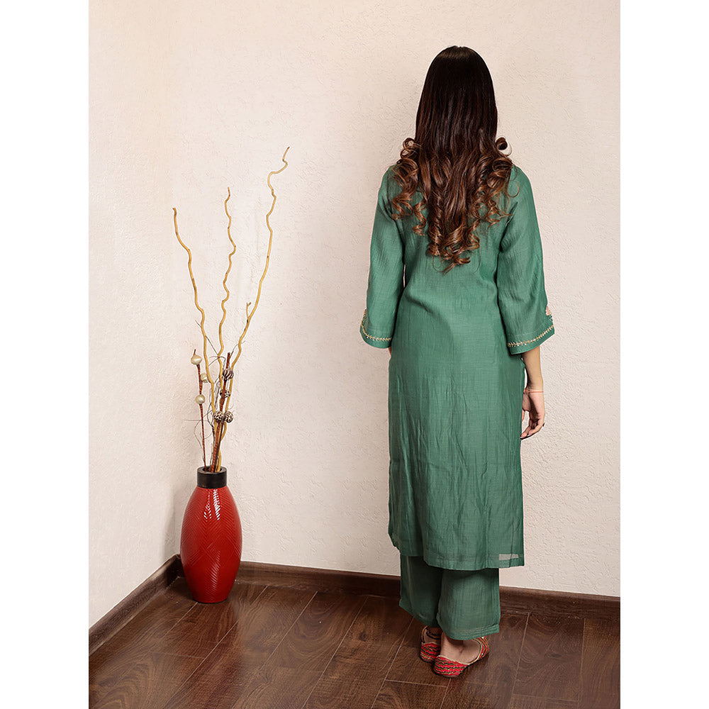 Spring Soul Green Tissue Hand Embroidered V-Neck Kurta and Pant with Organza Dupatta (Set of 3)
