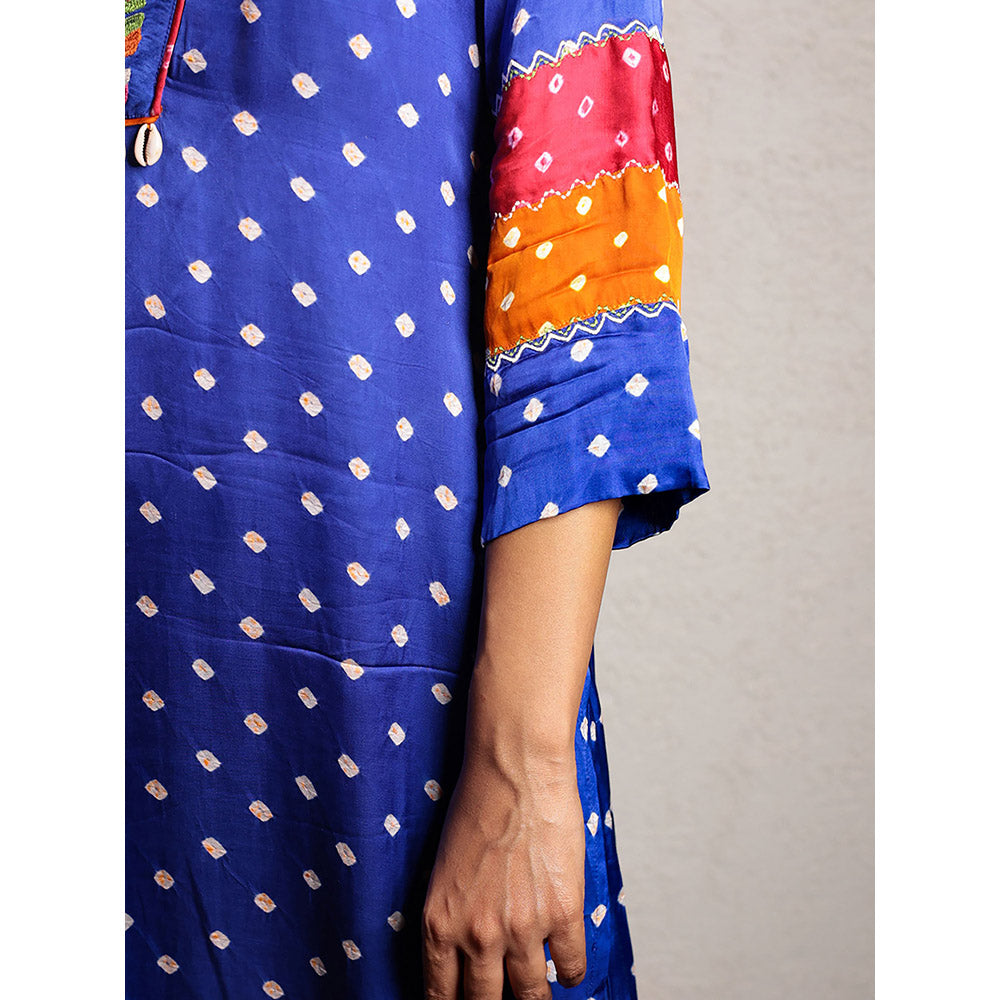 Spring Soul Blue Bandhani Kurta and Pant with Thread Work (Set of 2)