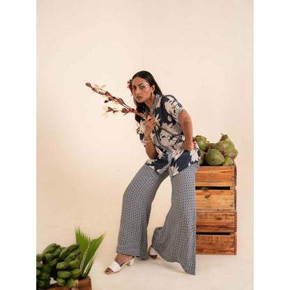 Sshilpa Samriya Indigo Blue Floral Print Co-Ord (Set of 2)