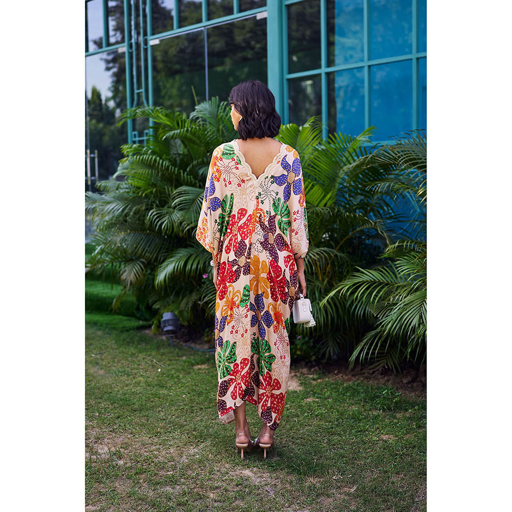 STTAVOSS Kyra Beige Floral Flared Sleeves V-Neck Kaftan Maxi Dress