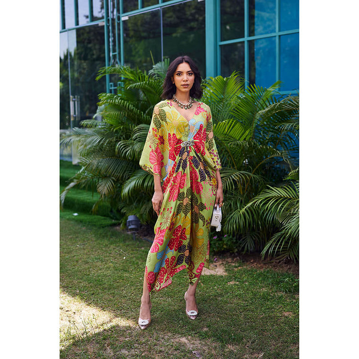 STTAVOSS Alaya Green Floral Flared Sleeves V-Neck Kaftan Maxi Dress