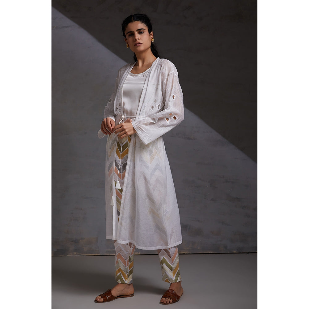 Studio Shikha Malik Utar Chadav- White Co-Ord (Set of 3)