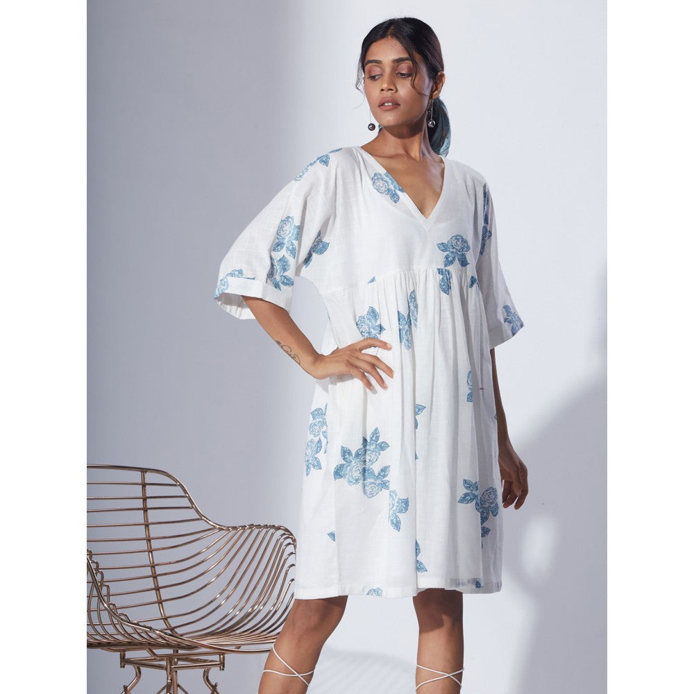 Studio Shikha Malik The Scenic Route-Dress (Set of 2)