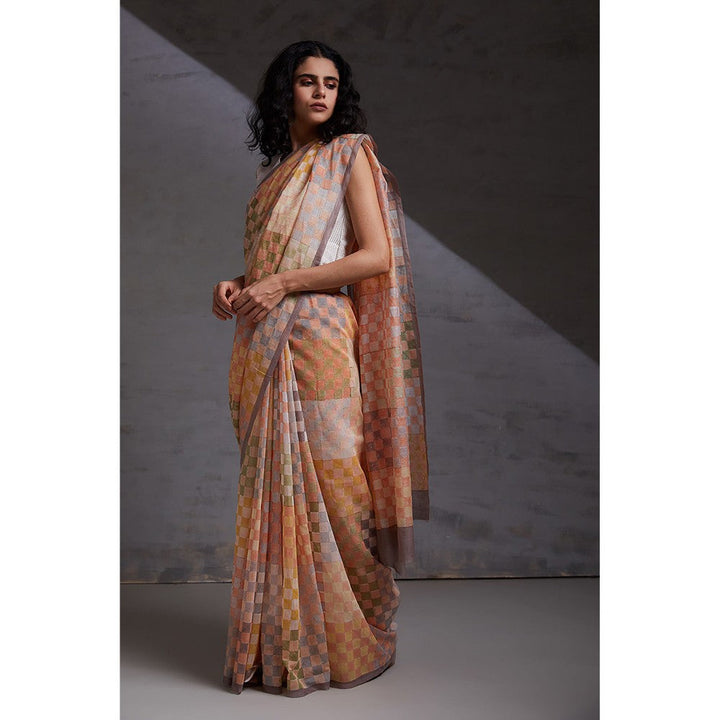 Studio Shikha Malik Zindagi Gulzar Hai - Saree