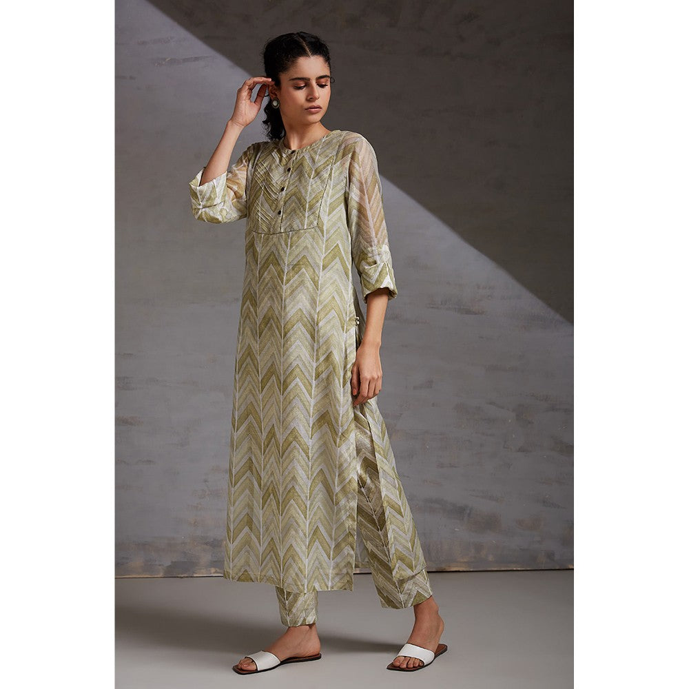 Studio Shikha Malik Vadiyan - Kurta (Set of 3)